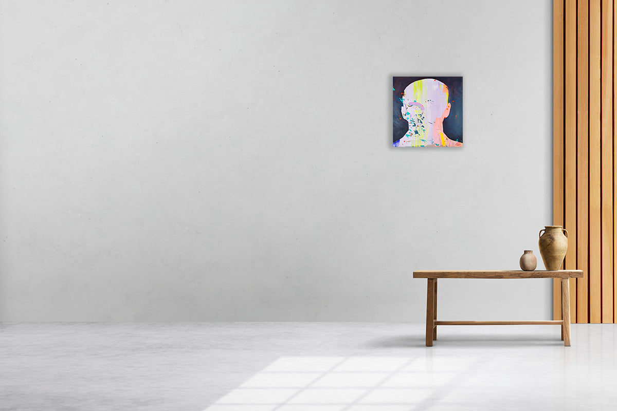 Pintura en madera. creada por cifuentes artista abstracto colombiano titulada SOMETIMES, vista in situ