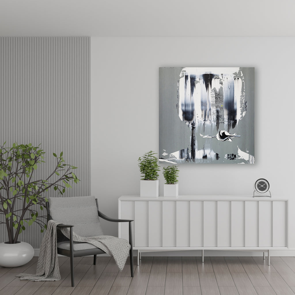 Pintura en metal. creada por cifuentes artista abstracto colombiano titulada VEILED MOTIVES, vista IN SITU